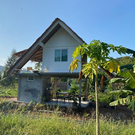 Royal Mountain View Villa Ratchaburi Eksteriør billede