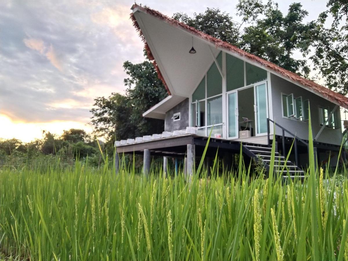 Royal Mountain View Villa Ratchaburi Eksteriør billede