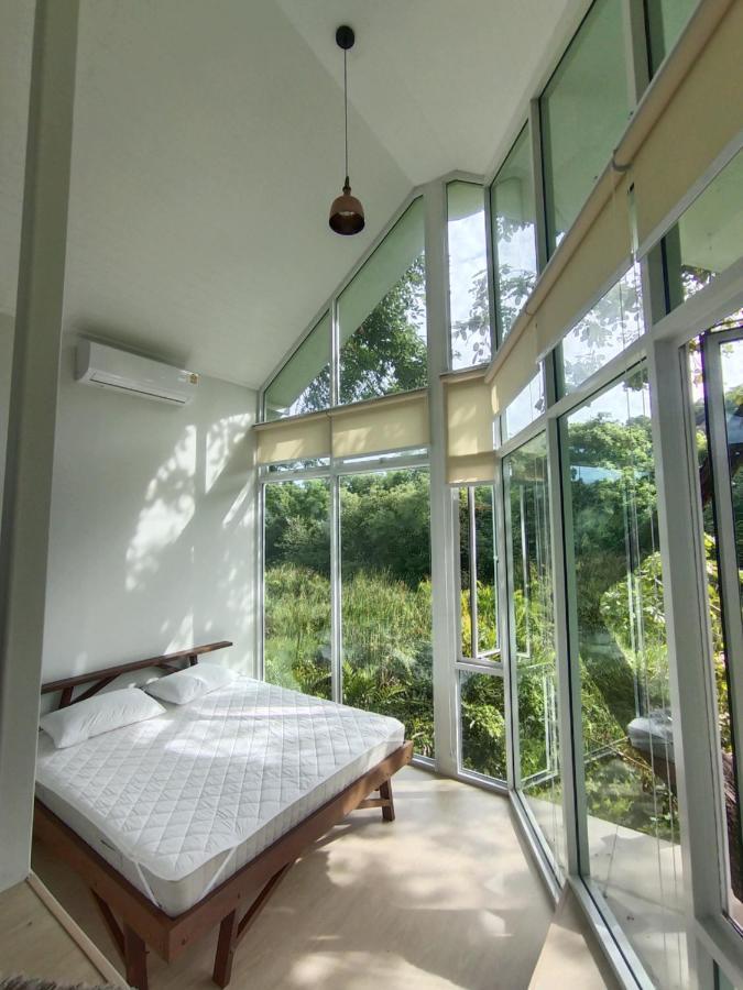 Royal Mountain View Villa Ratchaburi Eksteriør billede