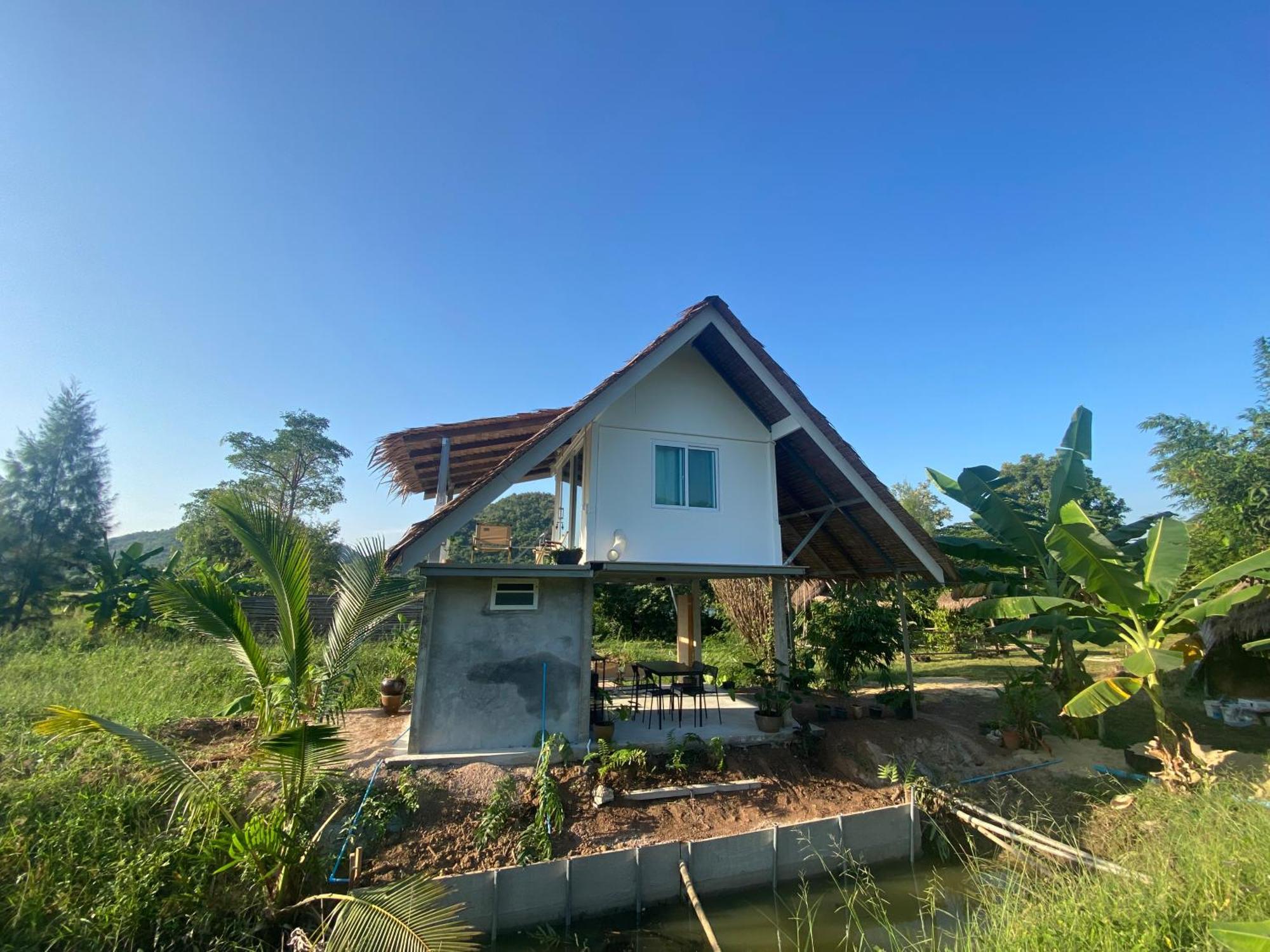 Royal Mountain View Villa Ratchaburi Eksteriør billede